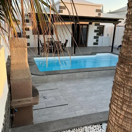 Stunning Arabella - Heated Pool - Bbq - Amazing Terrace -